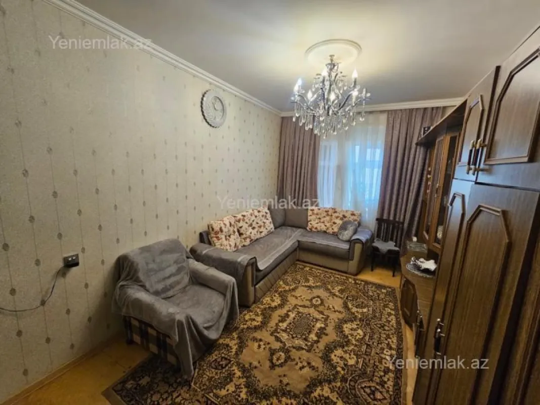Satılır 2 otaqlı köhnə tikili 45 m²