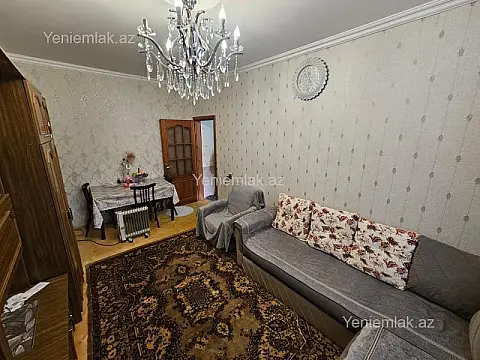 Satılır 2 otaqlı köhnə tikili 45 m²