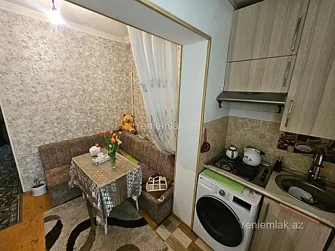 Satılır 2 otaqlı köhnə tikili 45 m²