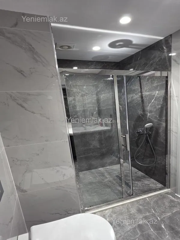 Satılır 3 otaqlı yeni tikili 69.2 m²