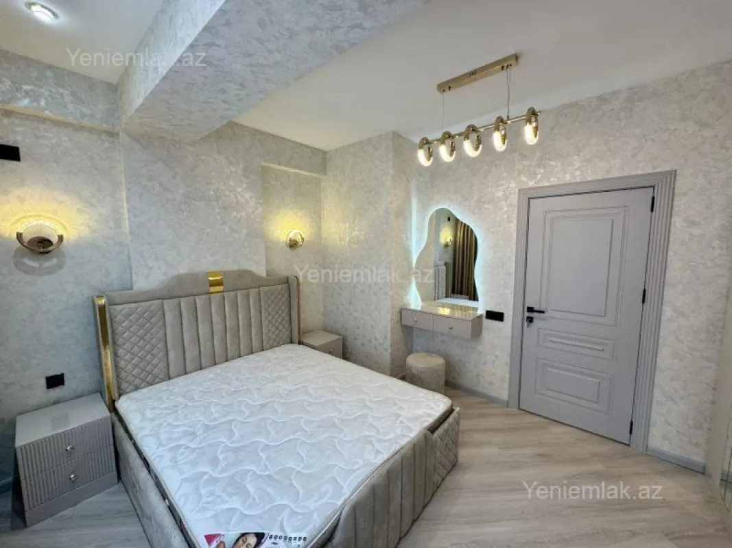 Satılır 3 otaqlı yeni tikili 90 m²