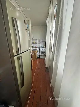Satılır 2 otaqlı köhnə tikili 55 m²