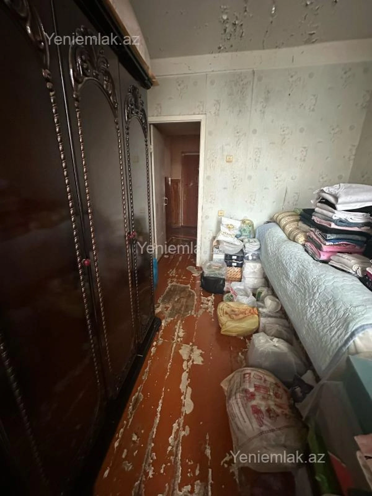 Satılır 2 otaqlı köhnə tikili 55 m²