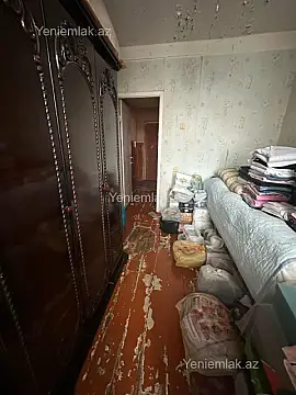 Satılır 2 otaqlı köhnə tikili 55 m²