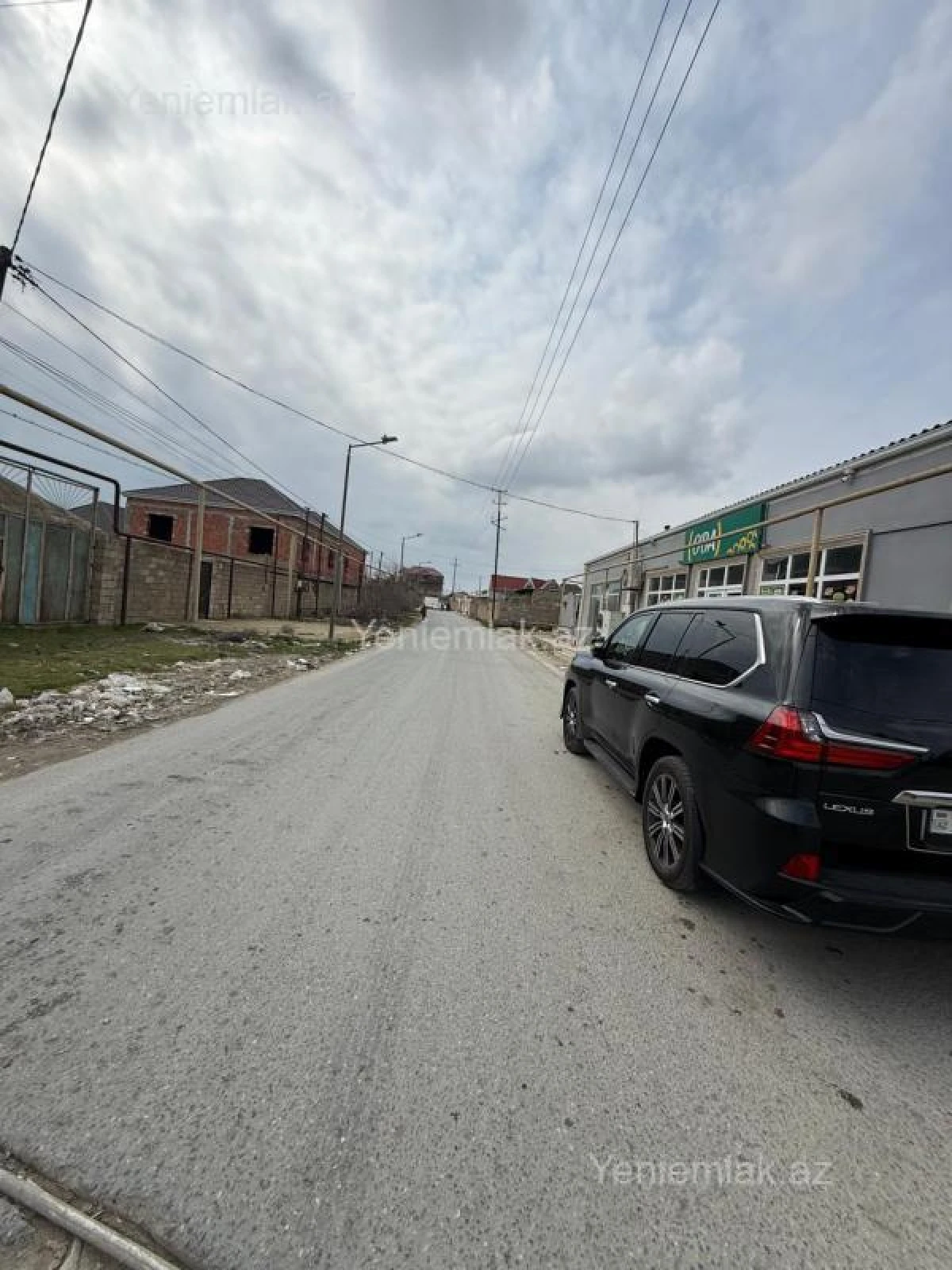 Satılır 7 otaqlı obyekt 205 m²