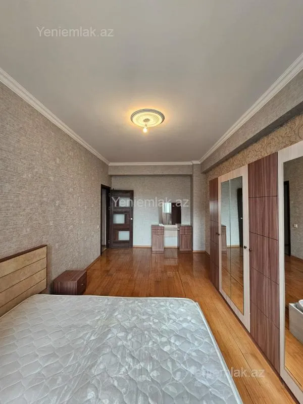 Satılır 2 otaqlı yeni tikili 61 m²