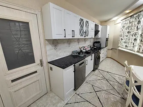 Satılır 2 otaqlı yeni tikili 70 m²