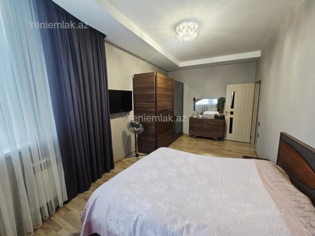 Satılır 3 otaqlı yeni tikili 92 m²