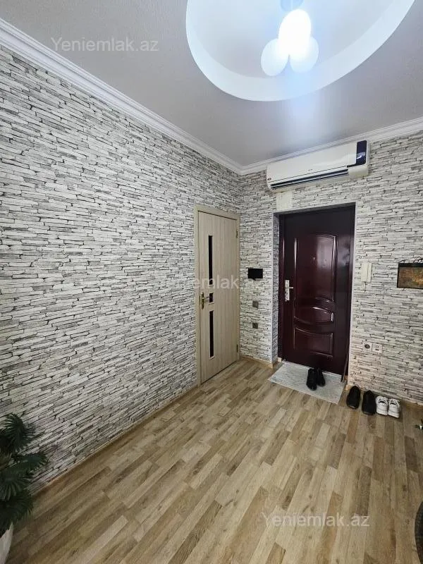 Satılır 3 otaqlı yeni tikili 92 m²