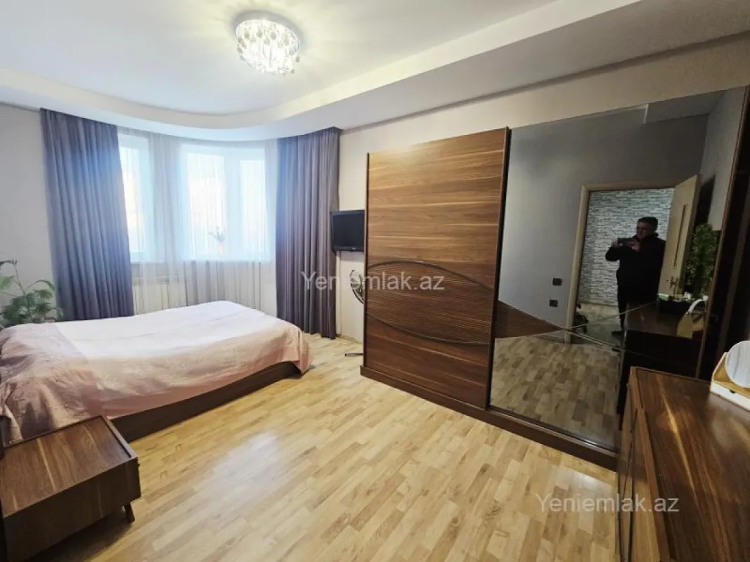 Satılır 3 otaqlı yeni tikili 92 m²