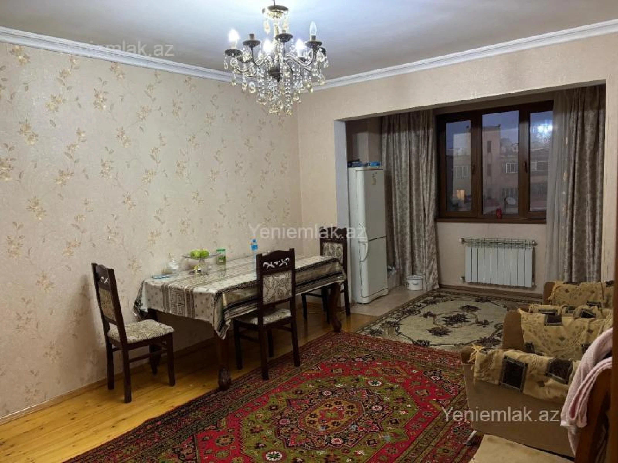 Satılır 3 otaqlı köhnə tikili 85 m²