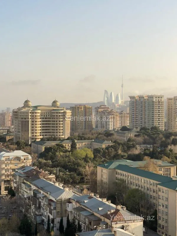 Satılır 3 otaqlı yeni tikili 152 m²