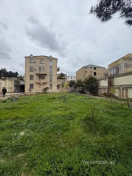 Satılır 6 otaqlı həyət evi 450 m²