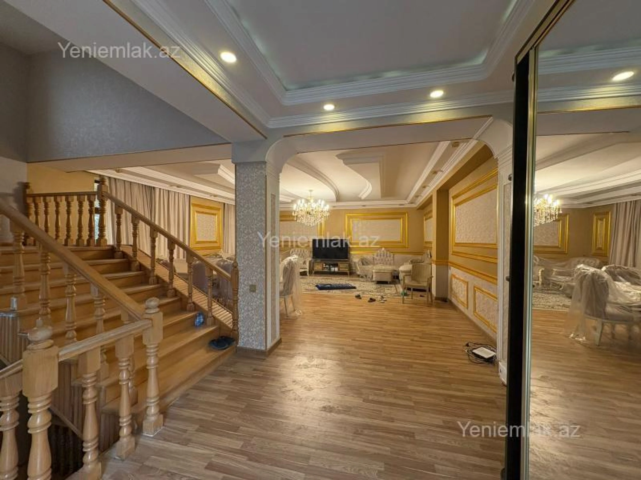 Satılır 6 otaqlı həyət evi 450 m²