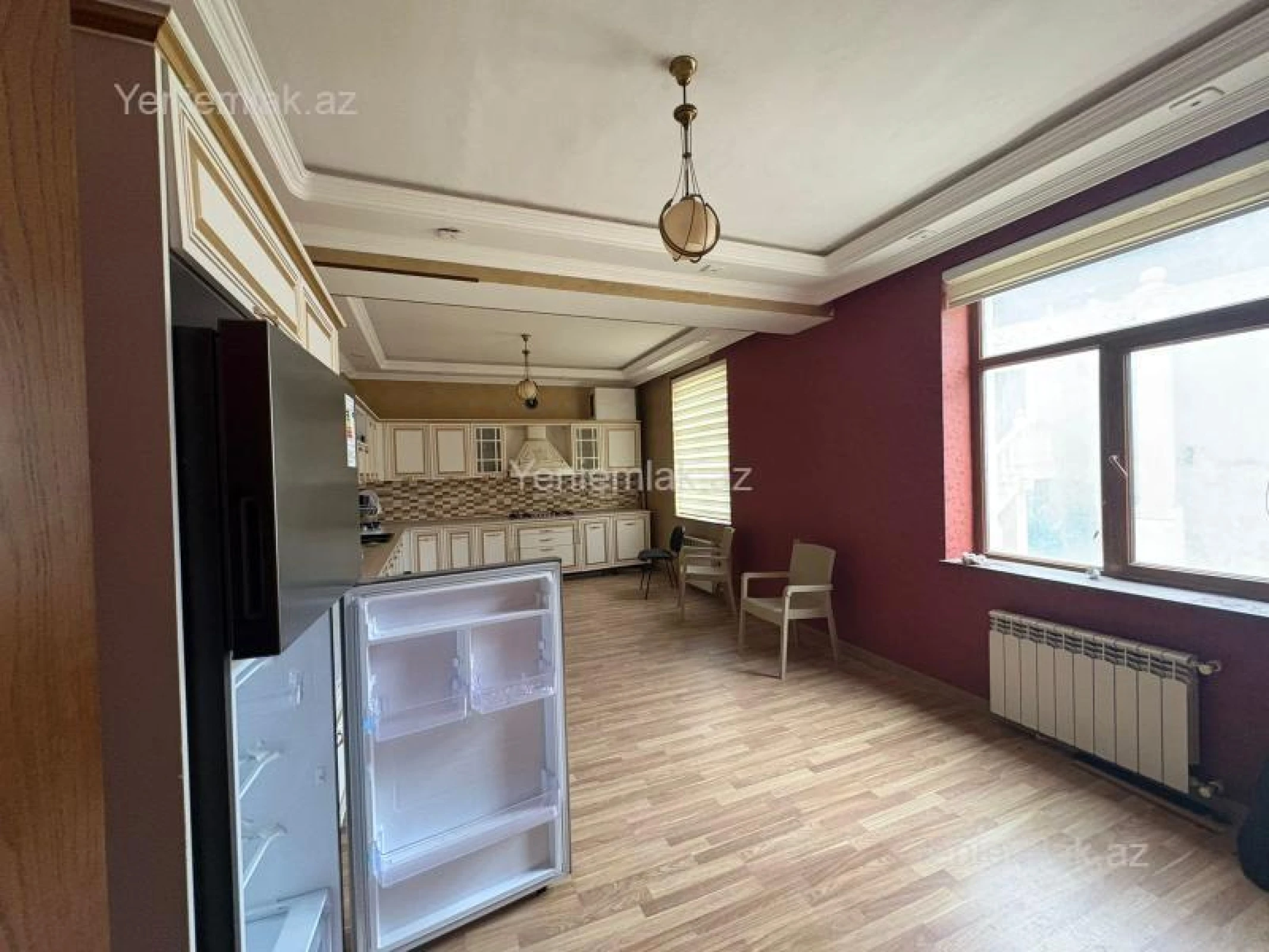 Satılır 6 otaqlı həyət evi 450 m²