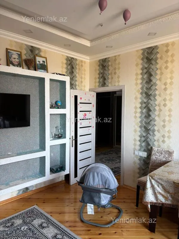 Satılır 3 otaqlı yeni tikili 72 m²