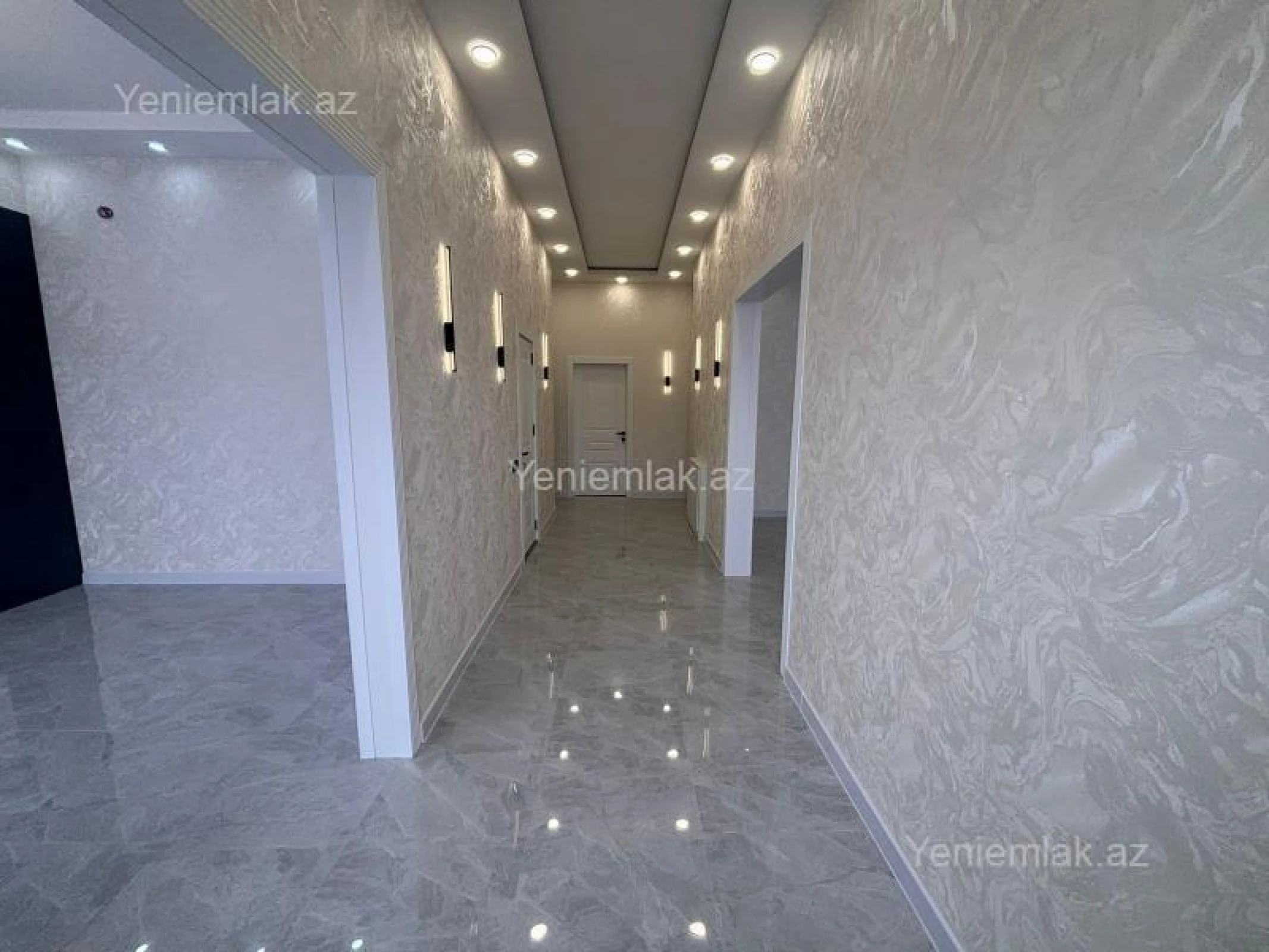Satılır 4 otaqlı həyət evi 155 m²