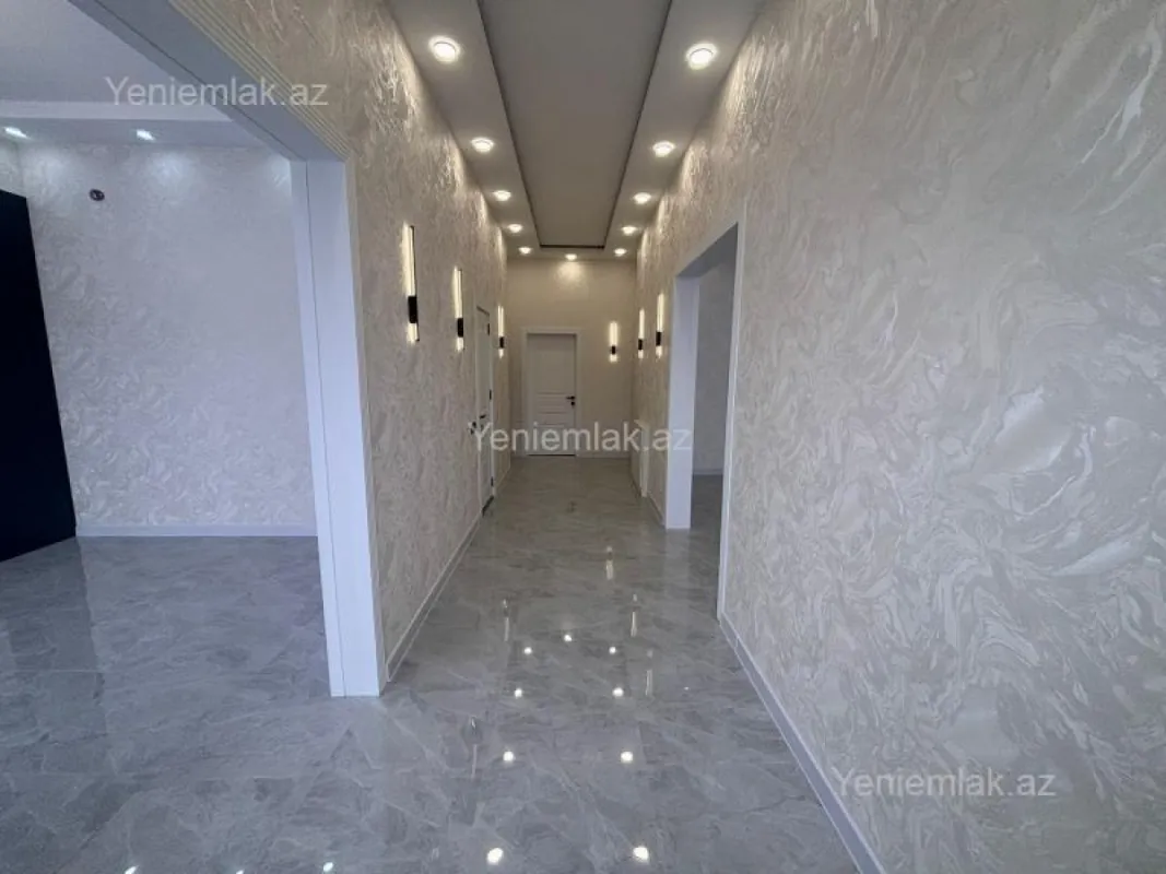 Satılır 4 otaqlı həyət evi 155 m²