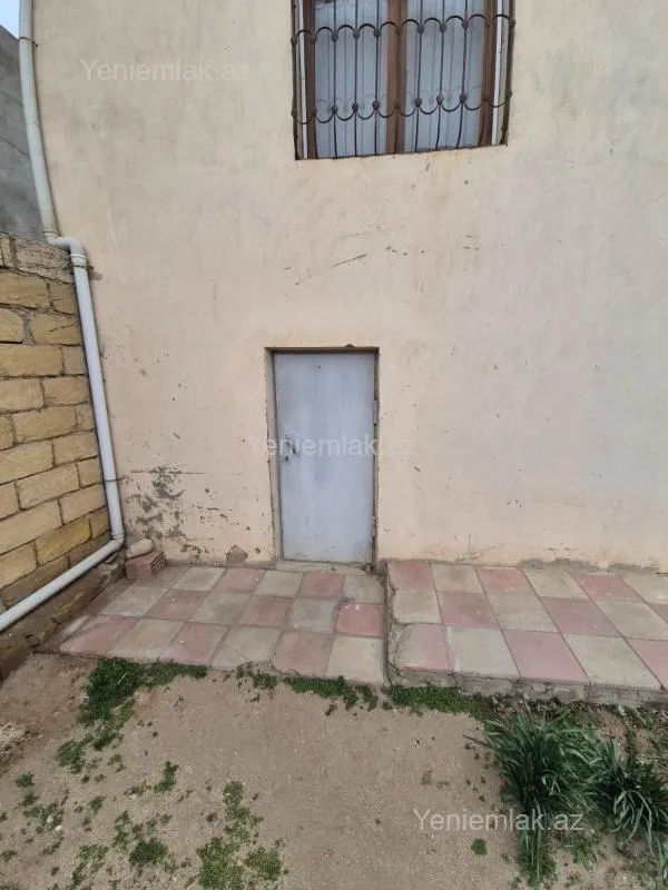 Satılır 3 otaqlı həyət evi 150 m²