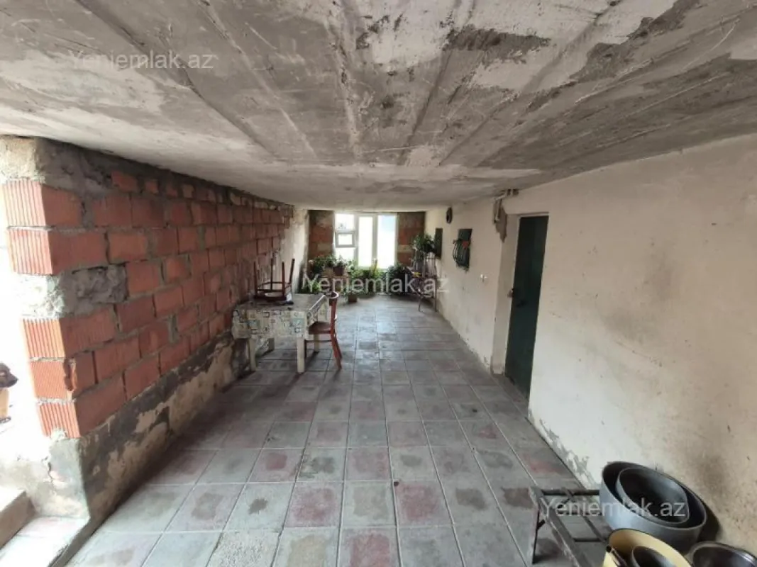 Satılır 3 otaqlı həyət evi 150 m²