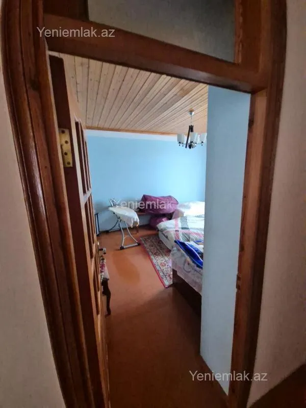 Satılır 3 otaqlı həyət evi 150 m²