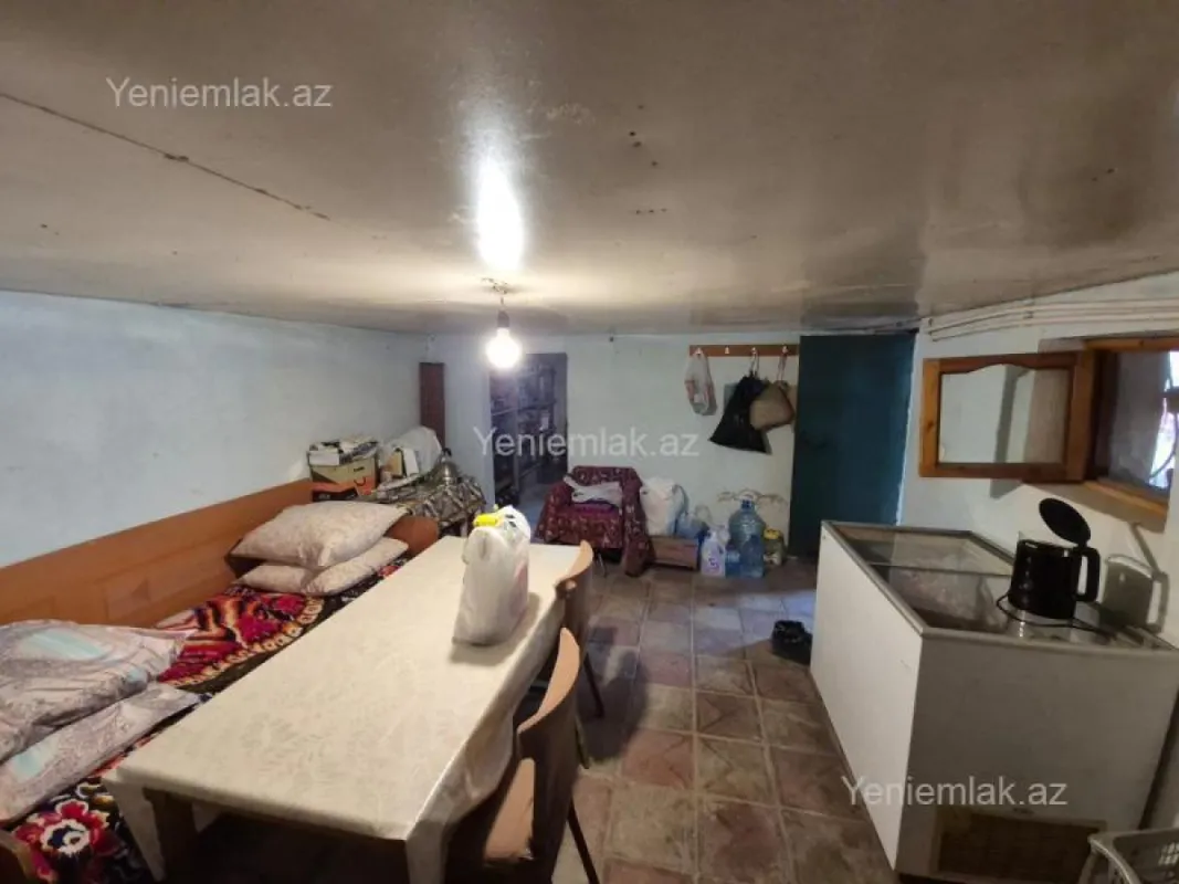 Satılır 3 otaqlı həyət evi 150 m²
