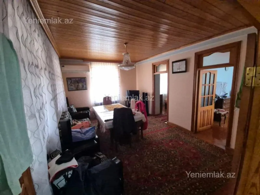 Satılır 3 otaqlı həyət evi 150 m²