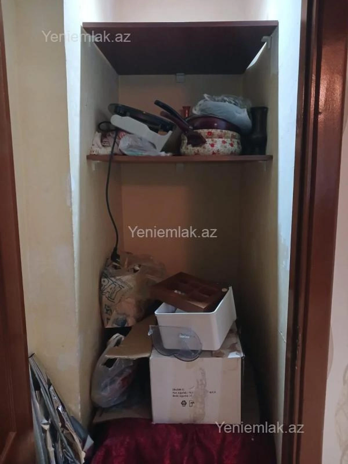 Satılır 3 otaqlı köhnə tikili 80 m²
