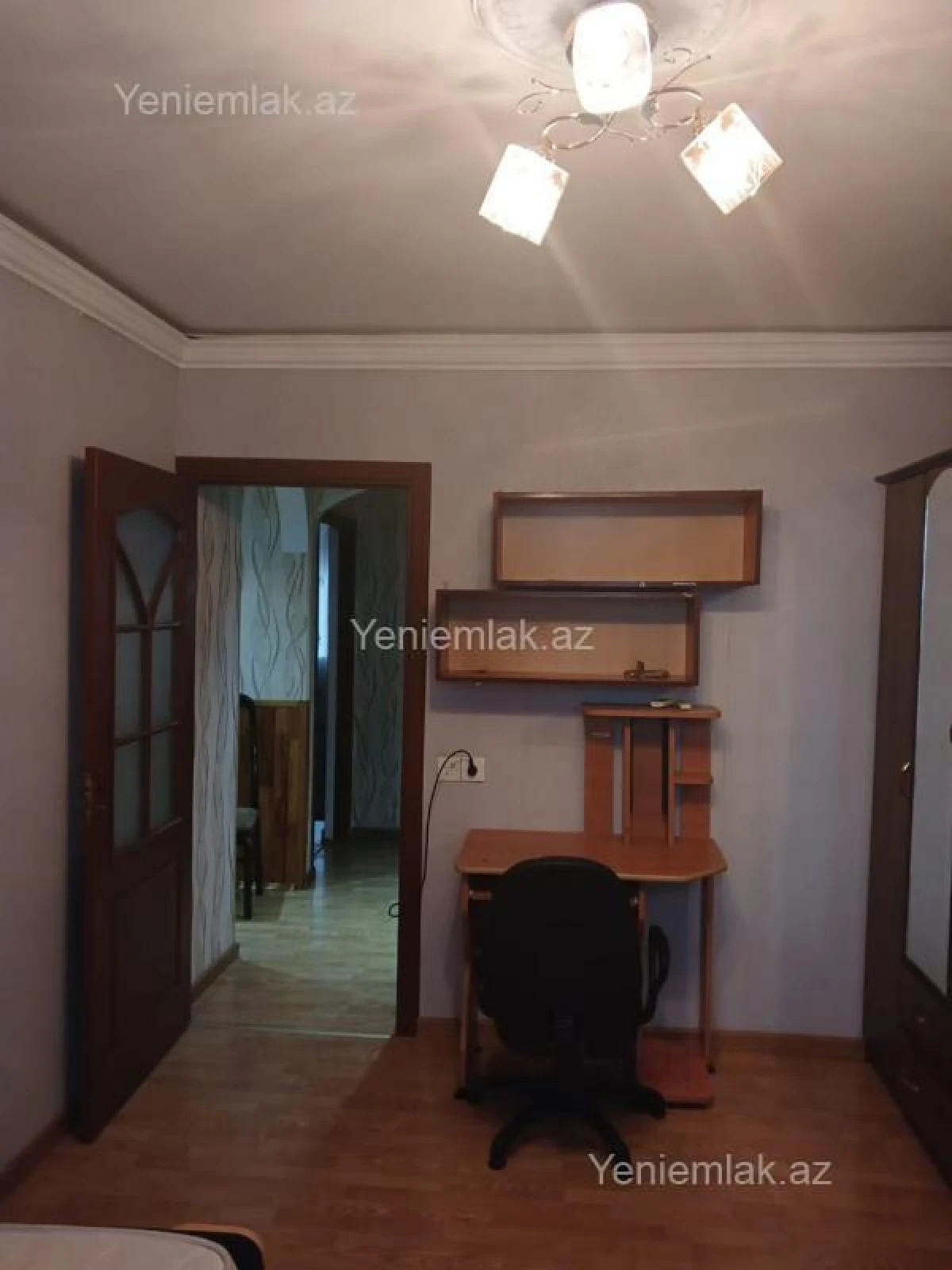 Satılır 3 otaqlı köhnə tikili 80 m²
