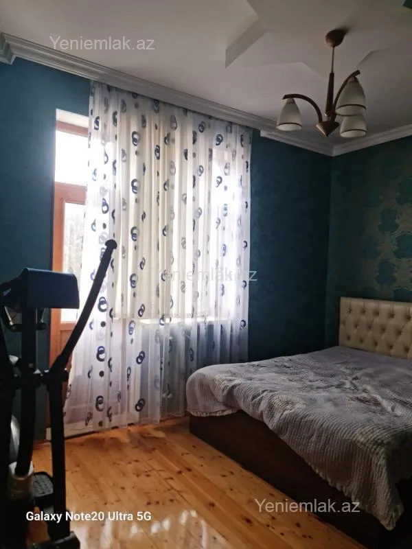Satılır 4 otaqlı həyət evi 150 m²