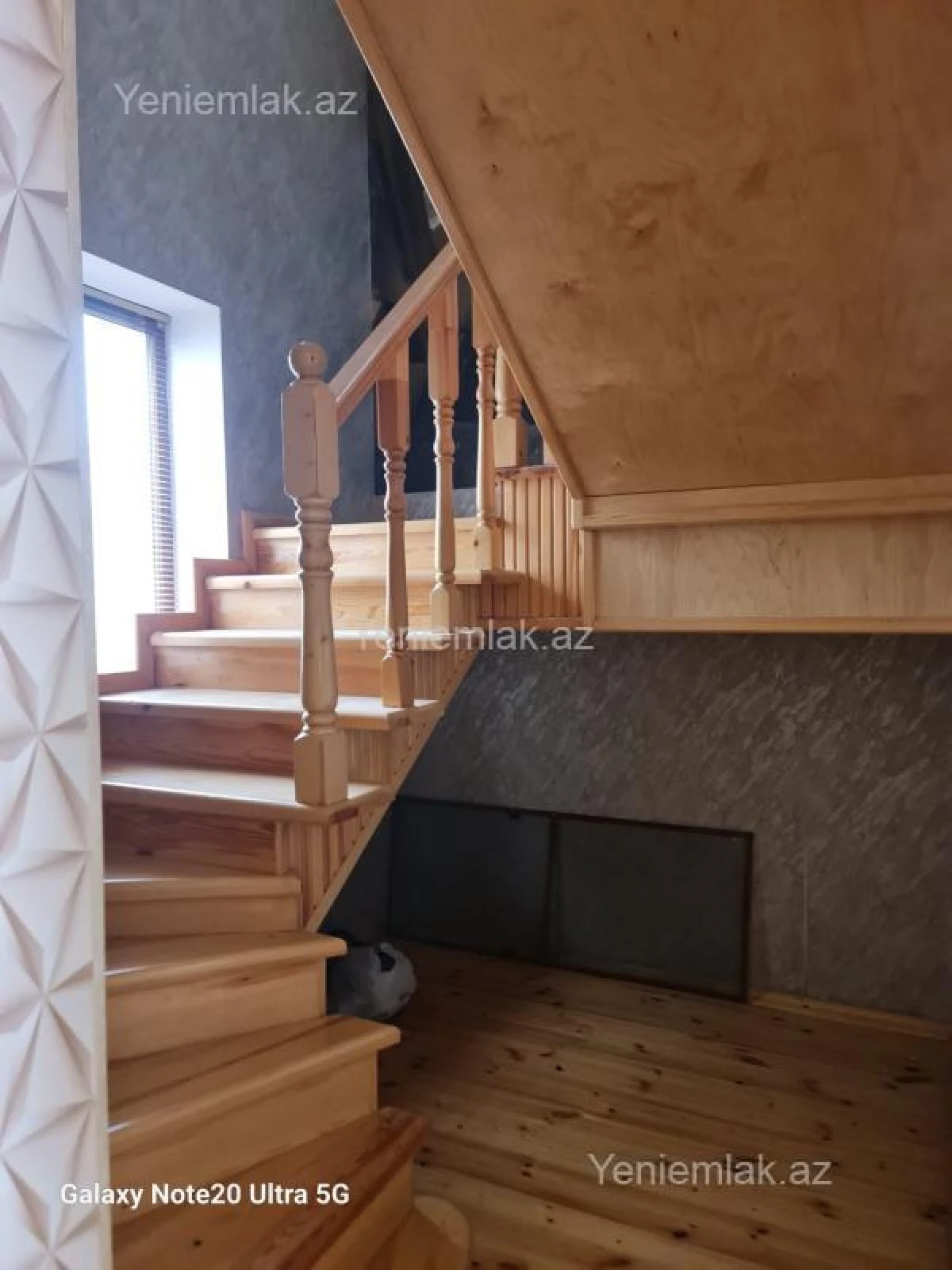 Satılır 4 otaqlı həyət evi 150 m²