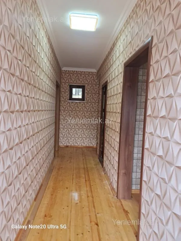 Satılır 4 otaqlı həyət evi 150 m²