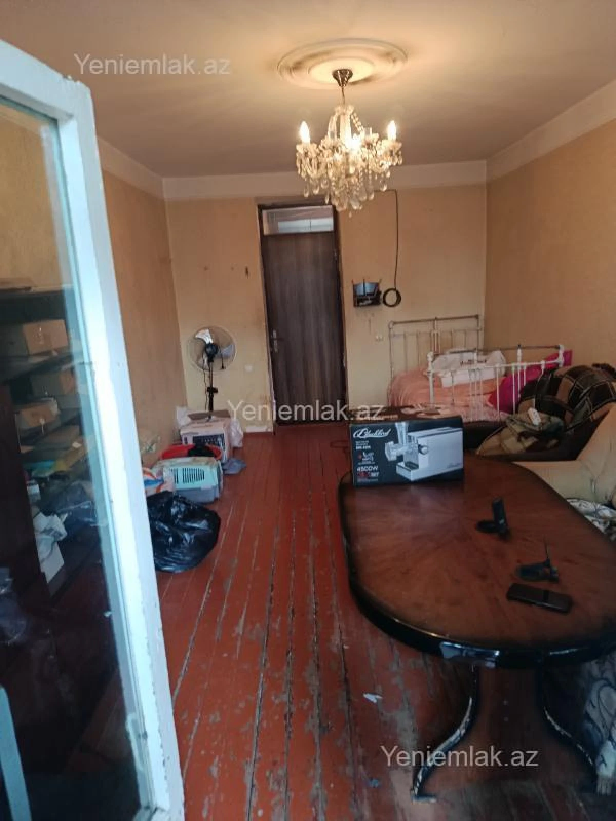 Satılır 1 otaqlı köhnə tikili 20 m²