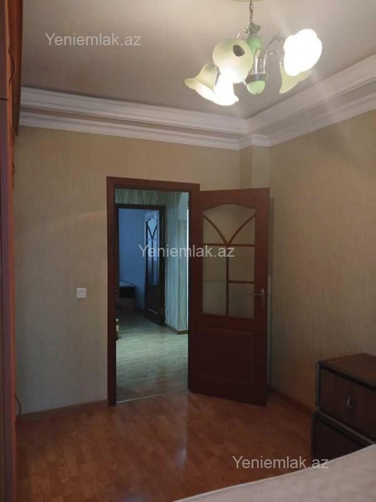 Satılır 3 otaqlı köhnə tikili 70 m²