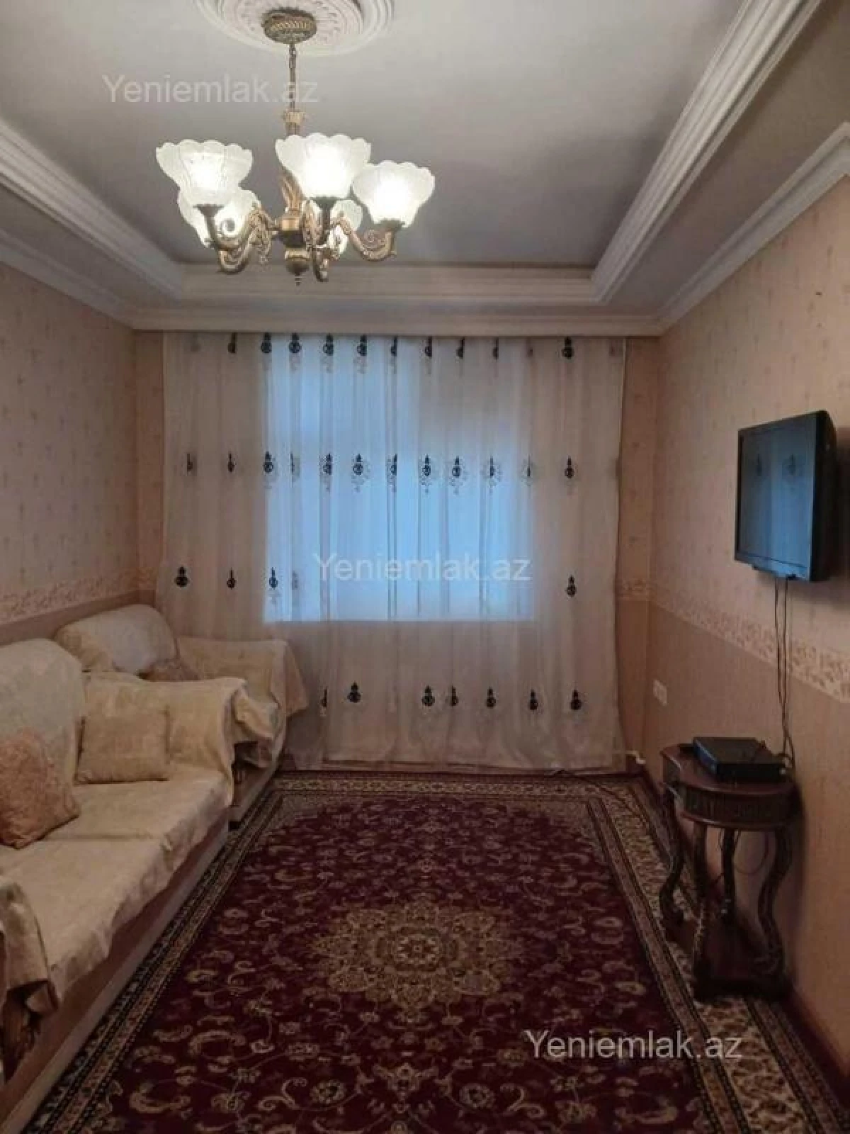 Satılır 3 otaqlı köhnə tikili 70 m²
