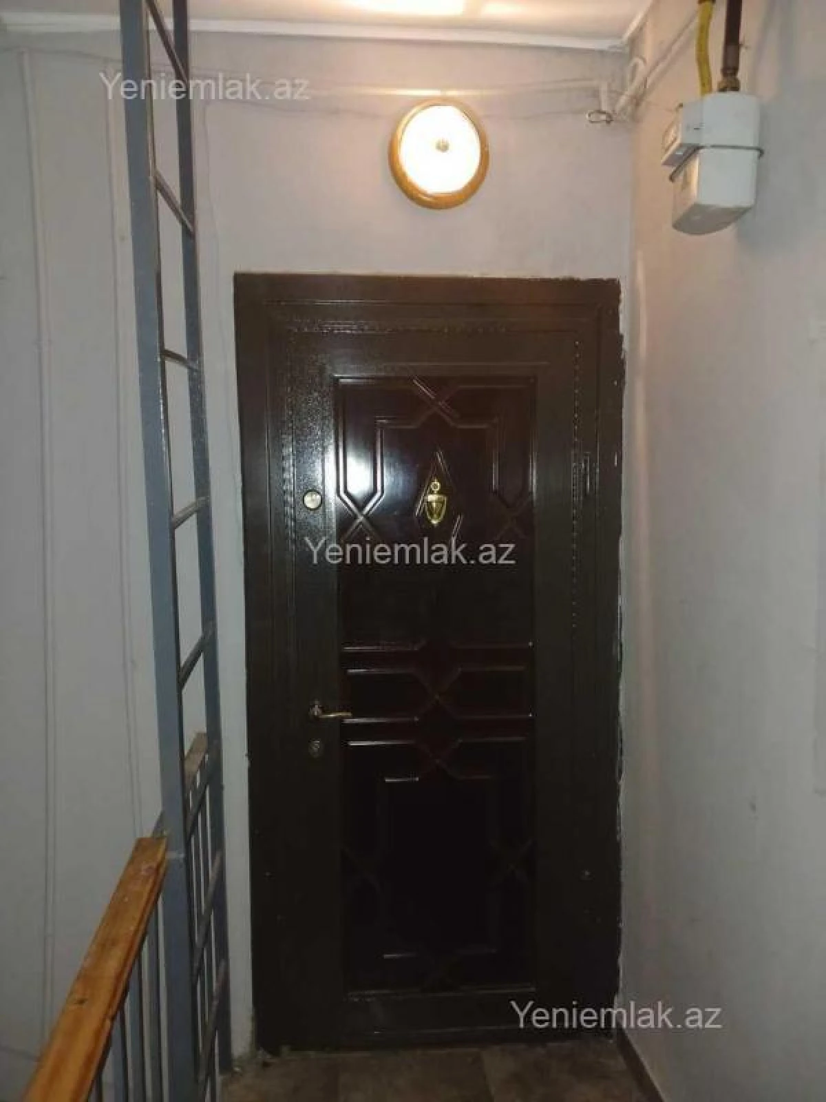 Satılır 3 otaqlı köhnə tikili 70 m²
