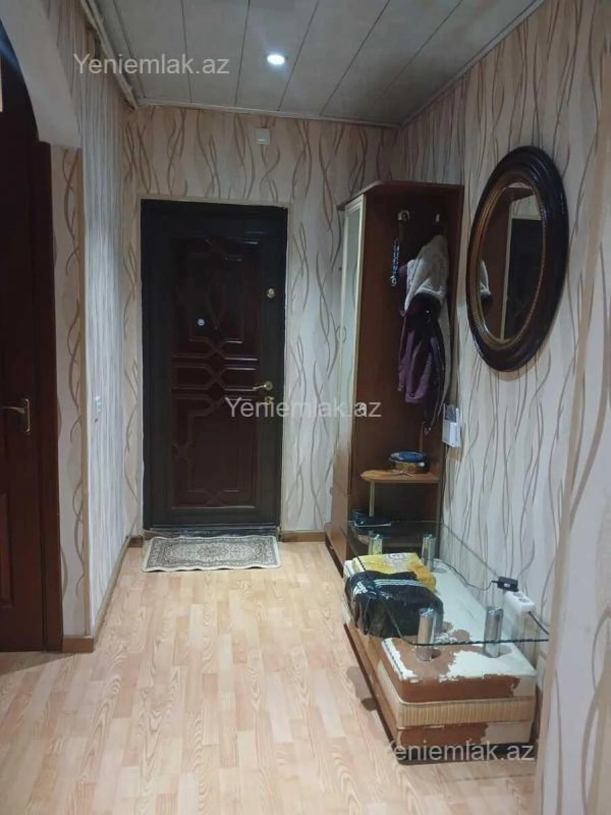 Satılır 3 otaqlı köhnə tikili 70 m²