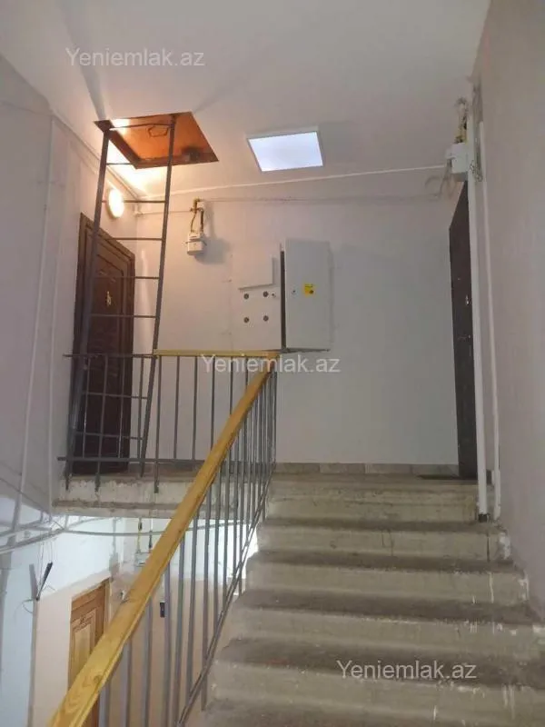 Satılır 3 otaqlı köhnə tikili 70 m²