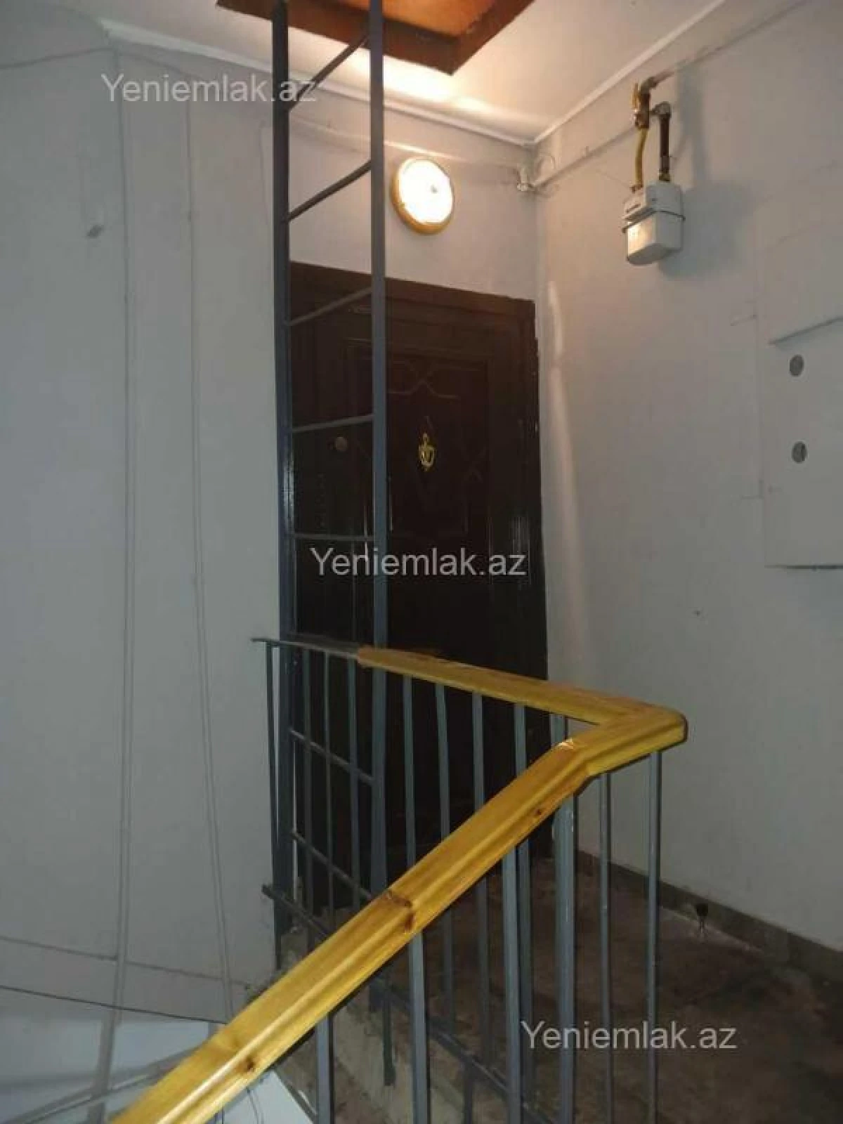 Satılır 3 otaqlı köhnə tikili 70 m²
