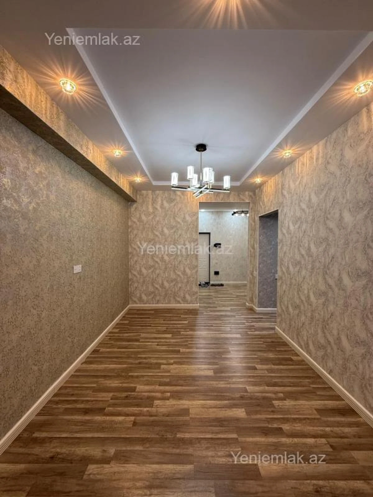 Satılır 3 otaqlı yeni tikili 74 m²