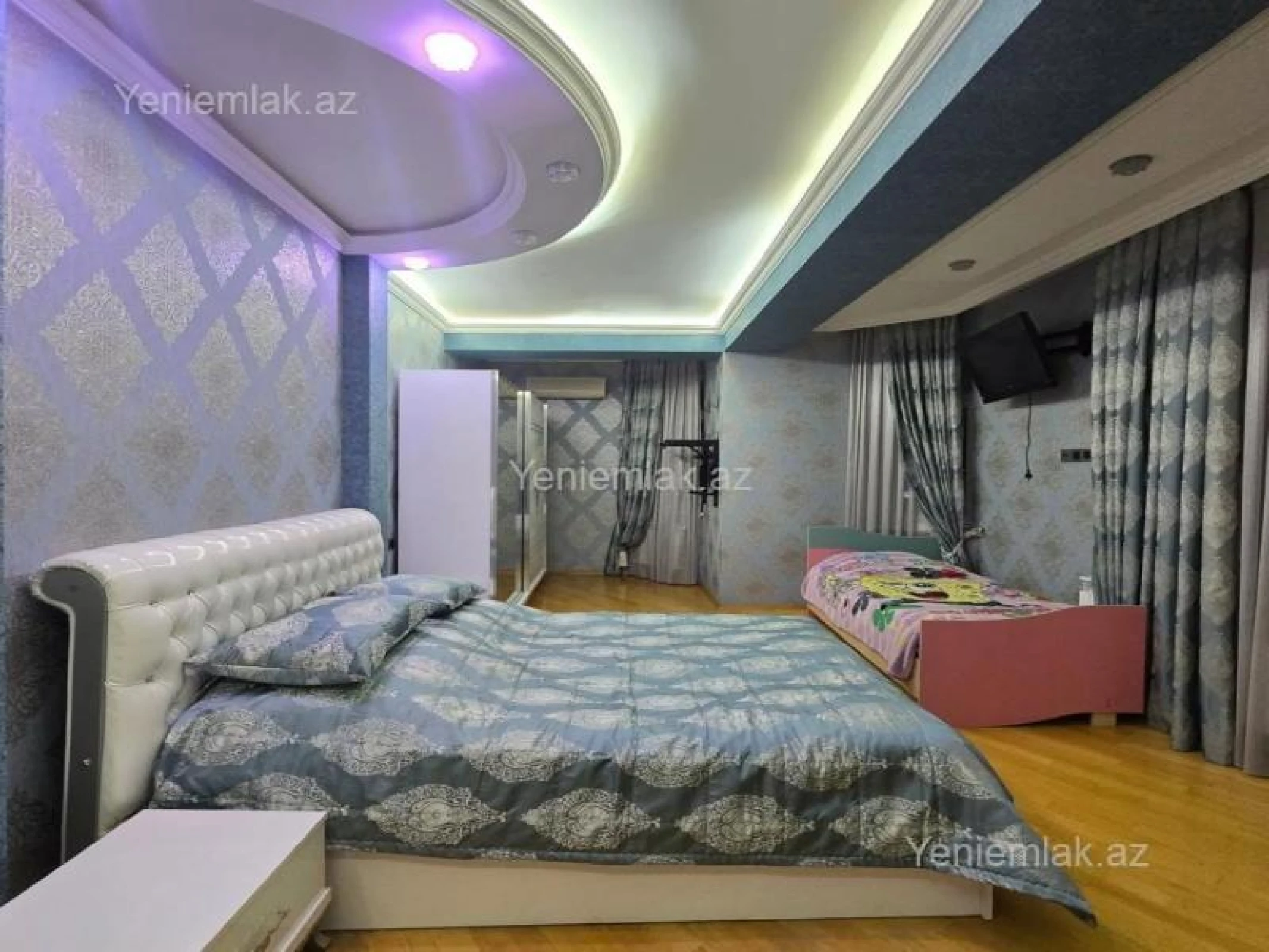 Satılır 4 otaqlı yeni tikili 131 m²