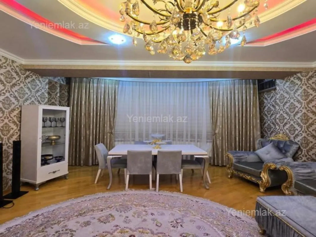 Satılır 4 otaqlı yeni tikili 131 m²