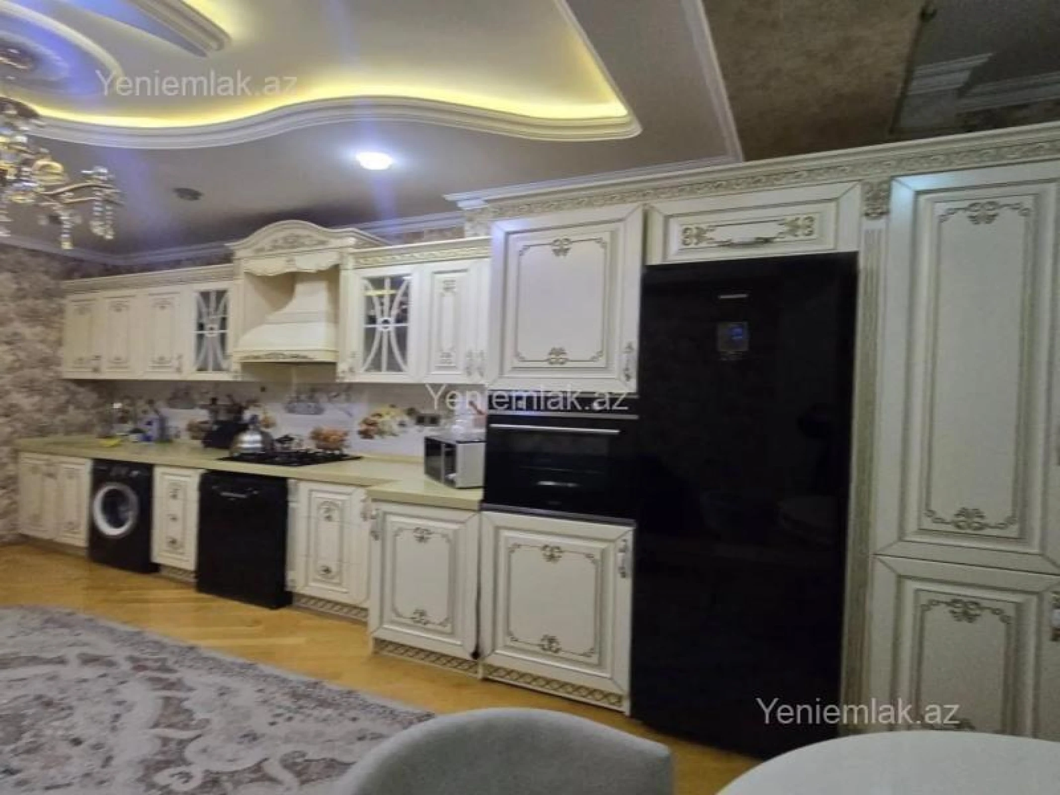 Satılır 4 otaqlı yeni tikili 131 m²