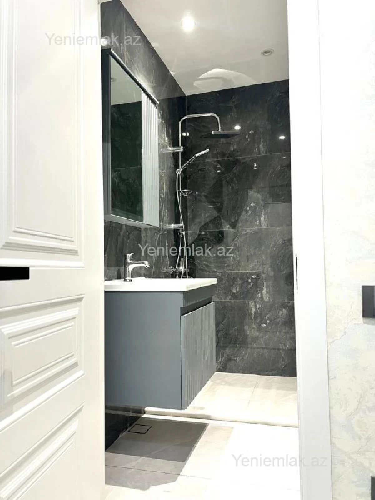 Satılır 2 otaqlı yeni tikili 55 m²