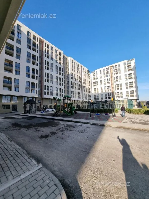 Satılır 2 otaqlı yeni tikili 71.5 m²