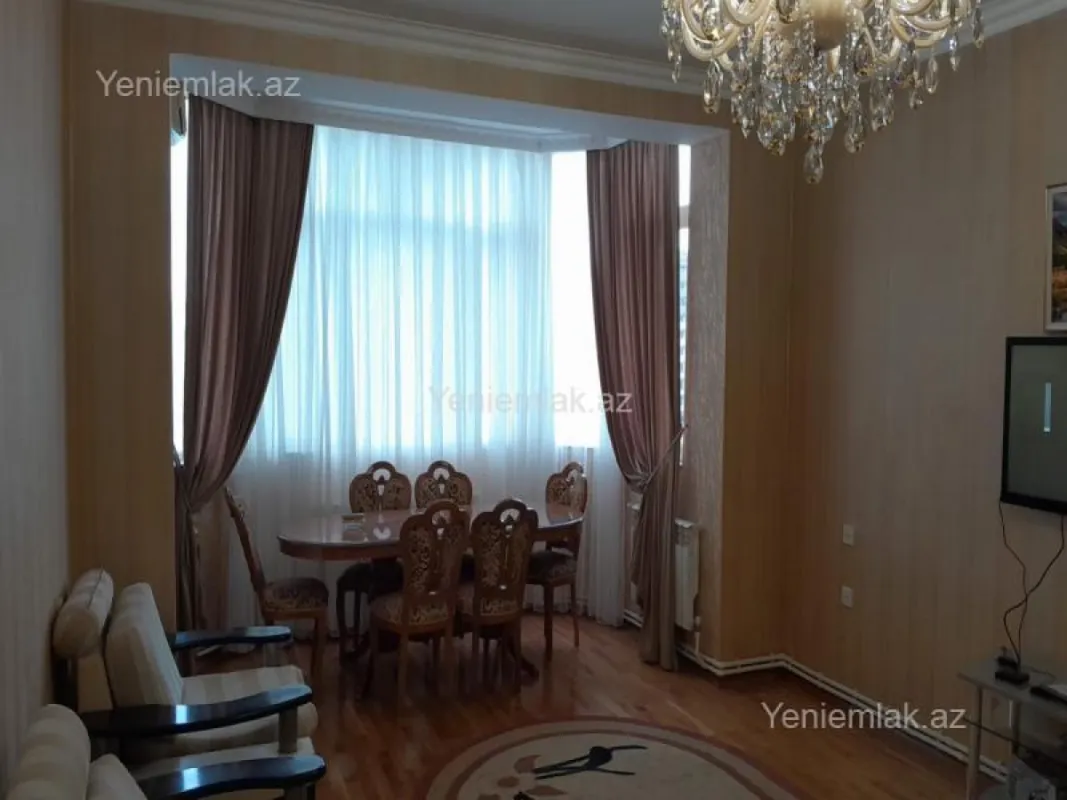 Satılır 2 otaqlı yeni tikili 129 m²