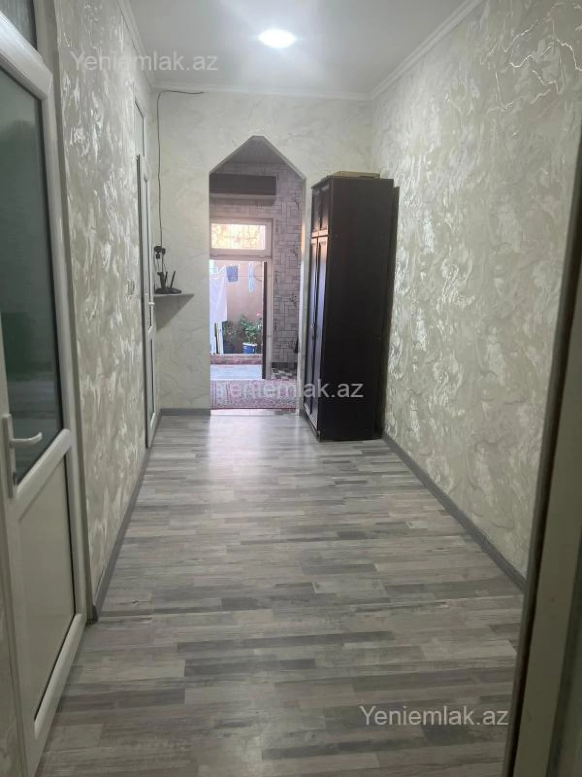 Satılır 4 otaqlı həyət evi 100 m²