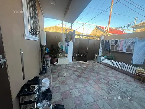Satılır 4 otaqlı həyət evi 100 m²