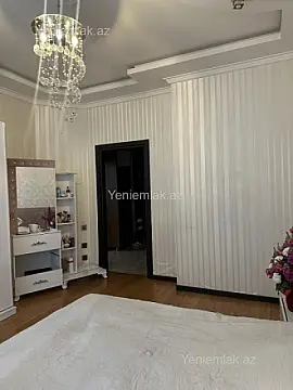 Satılır 3 otaqlı yeni tikili 80 m²