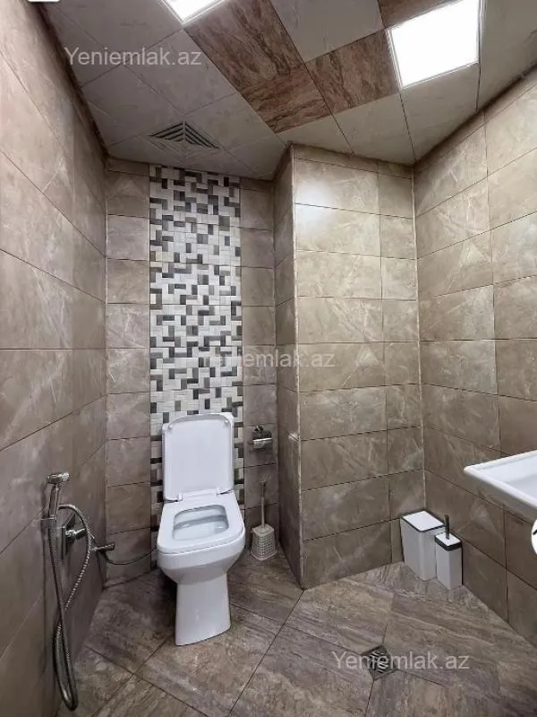 Satılır 3 otaqlı yeni tikili 110 m²